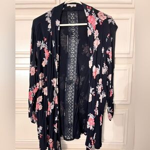 Maurice’s Floral Kimono with Lace Detail Cardigan Size 1x - 16-18 plus